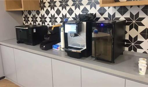 辦公室租賃咖啡機(jī)是半自動(dòng)式好還是自動(dòng)式咖啡機(jī)好？